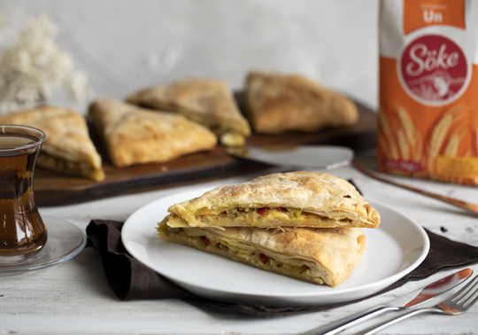 Patatesli Açma Börek